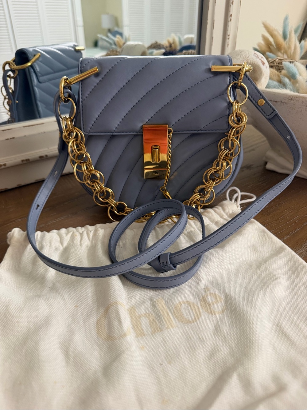 Chloé Quilted Crossbody Bag in Lilac with Gold Chain